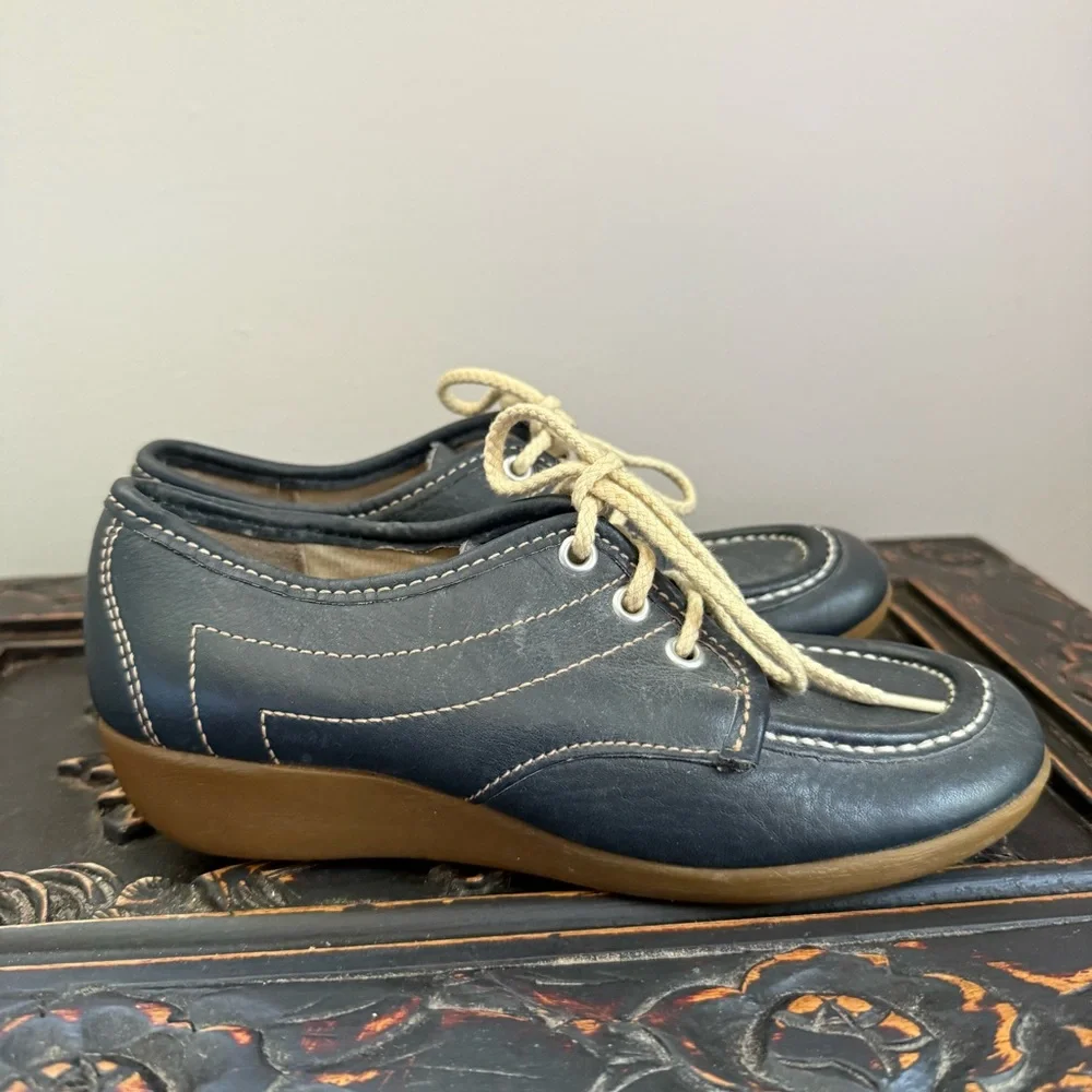 Vintage Stride Rite Stitched Leather Mini Wedge Sneakers